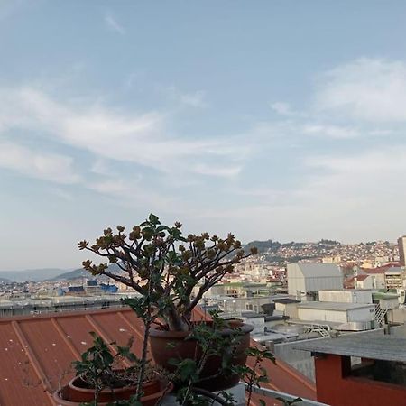 Atico Con Terraza En El Centro De Vigo Daire Dış mekan fotoğraf